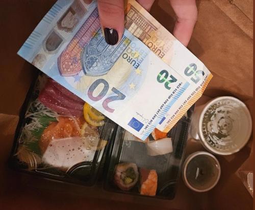 My good pet sent this morning,then dropped over a Sushi dinner and €70 for my trip away.   Such a good boy,he serves me very well.