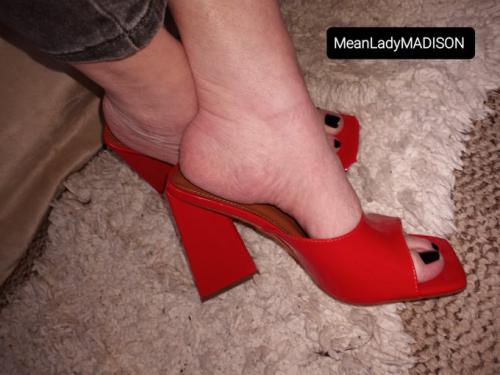 meanladymadison red triangle heel 2-19-2025