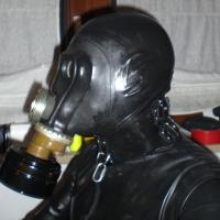 gasmask73a